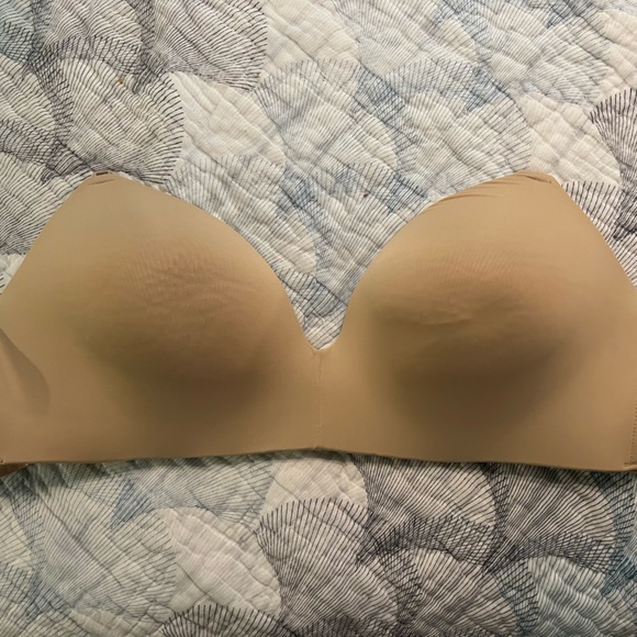Auden Intimates & Sleepwear Auden Nursing Bra Wirefree 34ddd Poshmark